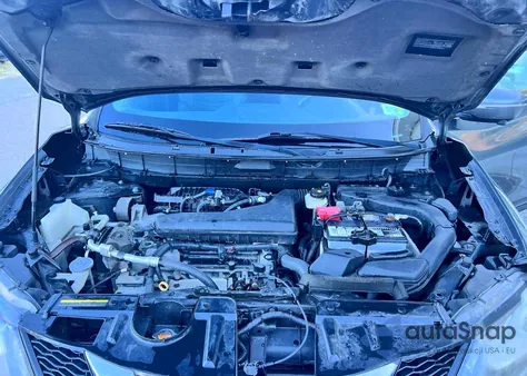 2015 Nissan Rogue S z USA, uszkodzony, nr VIN 5N1AT2MV3FC905316